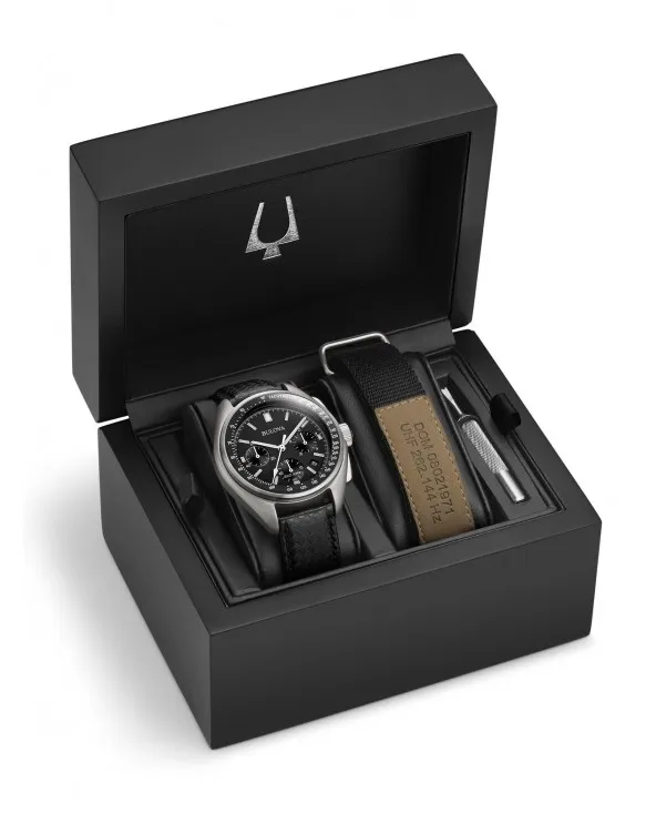 BULOVA LUNAR PILOT 96B251 UOMO CINTA PELLE E NYLON 96b251 Bulova - 5 BULOVA LUNAR PILOT 96B251 UOMO CINTA PELLE E NYLON 96b251 Bulova - 5