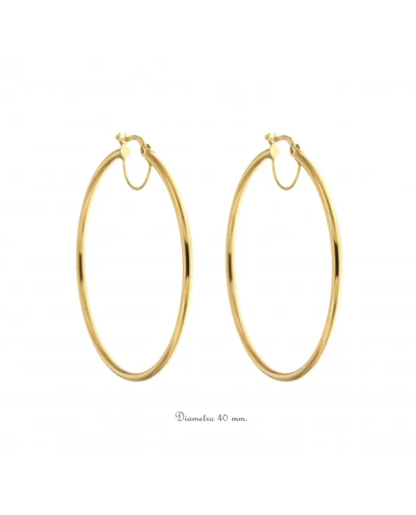 ORECCHINI A CERCHIO SPESSORE 2 MM IN ORO GIALLO 18 KT orceog020.01/w Antonio Romano Gioielli - 4 ORECCHINI A CERCHIO SPESSORE 2 MM IN ORO GIALLO 18 KT orceog020.01/w Antonio Romano Gioielli - 4